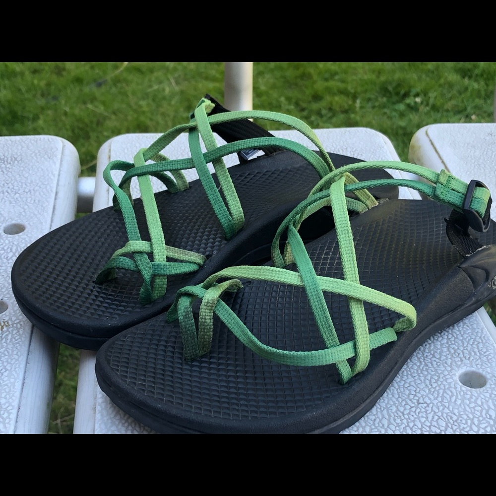 Chaco Tegu Women’s Green Backless Sandals Size W6